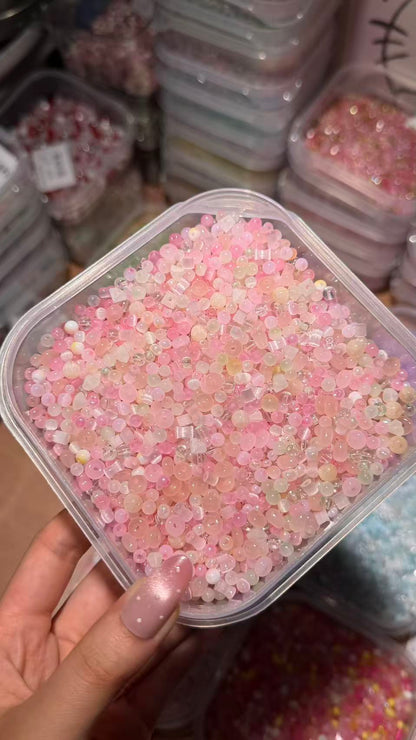 【海外セレクト】ビーズ１０色展開（50g）